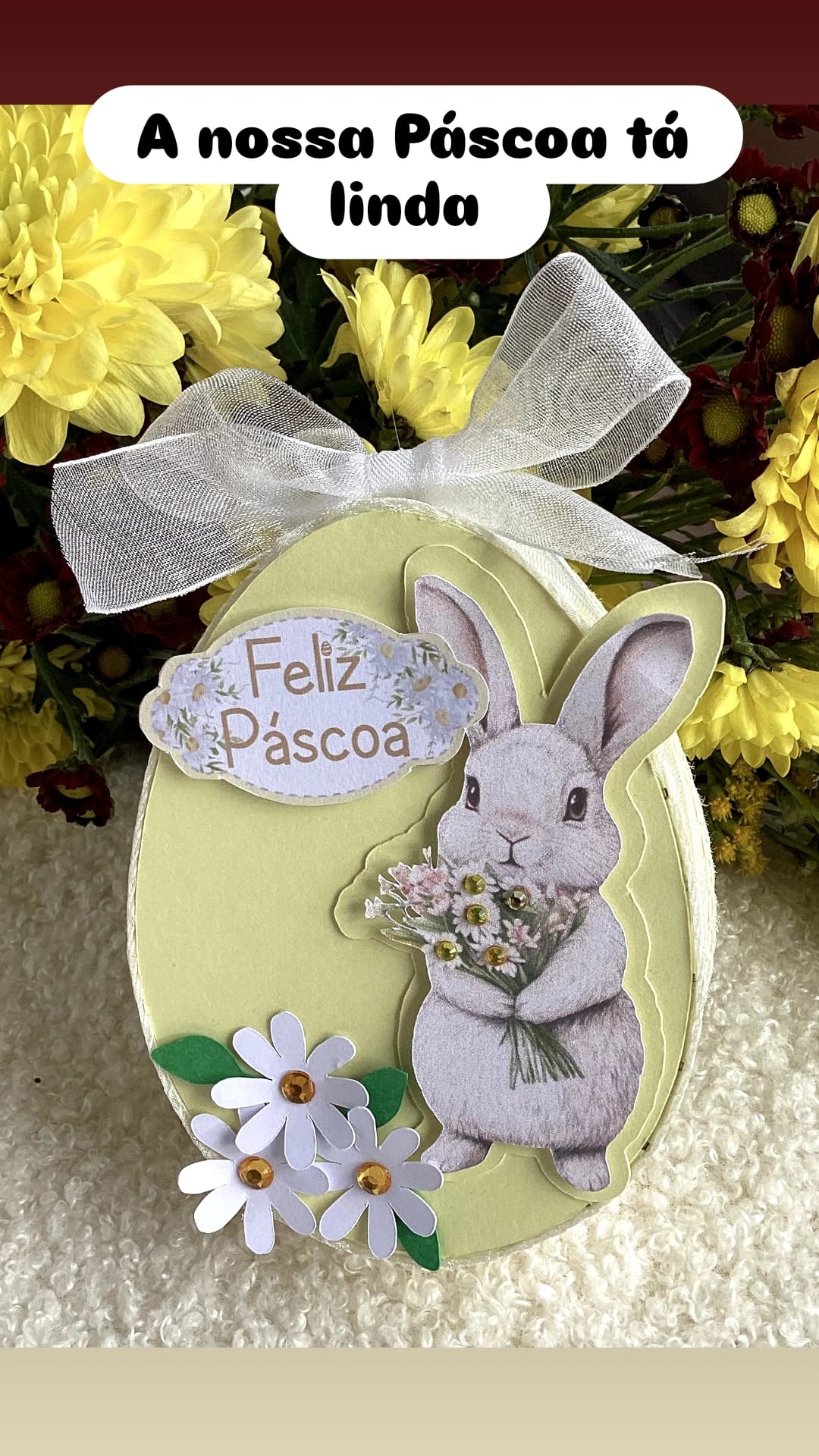 Detalhe presente Páscoa